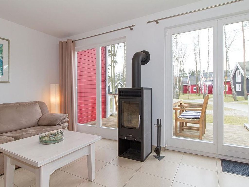 Tolles Ferienhaus mit Infrarotsauna, Kamin und Südterrasse - 700 m zum Strand!