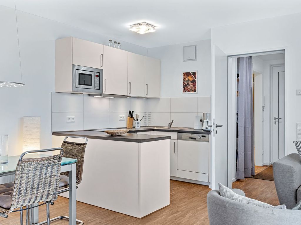 Schönes Apartment mit Balkon und Fußbodenheizung - nur 150 m zum Ostseestrand! - DünenResort Binz detail 4