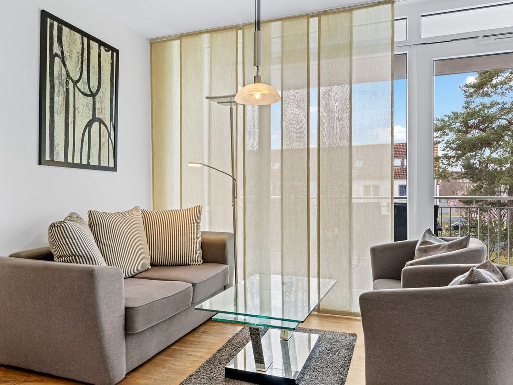 Schönes Apartment mit Balkon und Fußbodenheizung - nur 150 m zum Ostseestrand!
