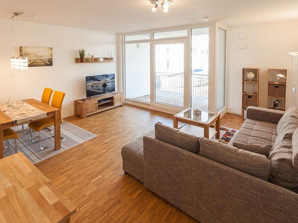 Tolles Familienapartment mit Balkon und Fußbodenheizung - 150 m zum Ostseestrand