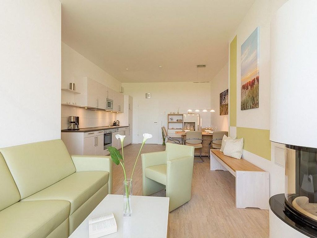 Tolles Ferienapartment mit Dachterrasse, Strandkorb, Kamin, Sauna und Meerblick - DünenResort Binz detail 1