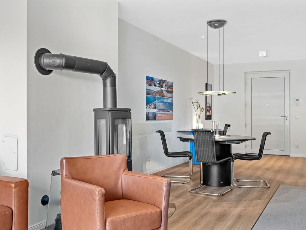 Schickes, strandnahes Ostseeapartment mit Balkon, Kaminofen und Fußbodenheizung - DünenResort Binz detail 4