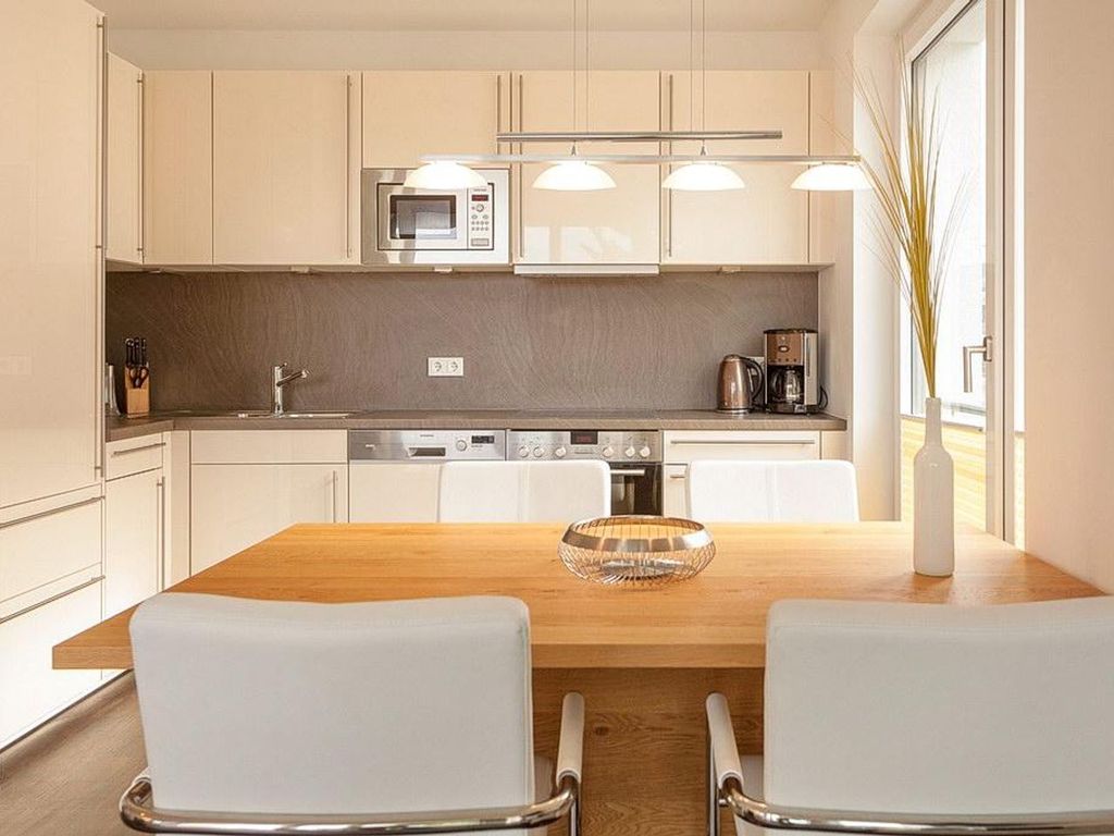Geschmackvolles, strandnahes Ostseeapartment mit großem Balkon & Whirlbadewanne - DünenResort Binz detail 2