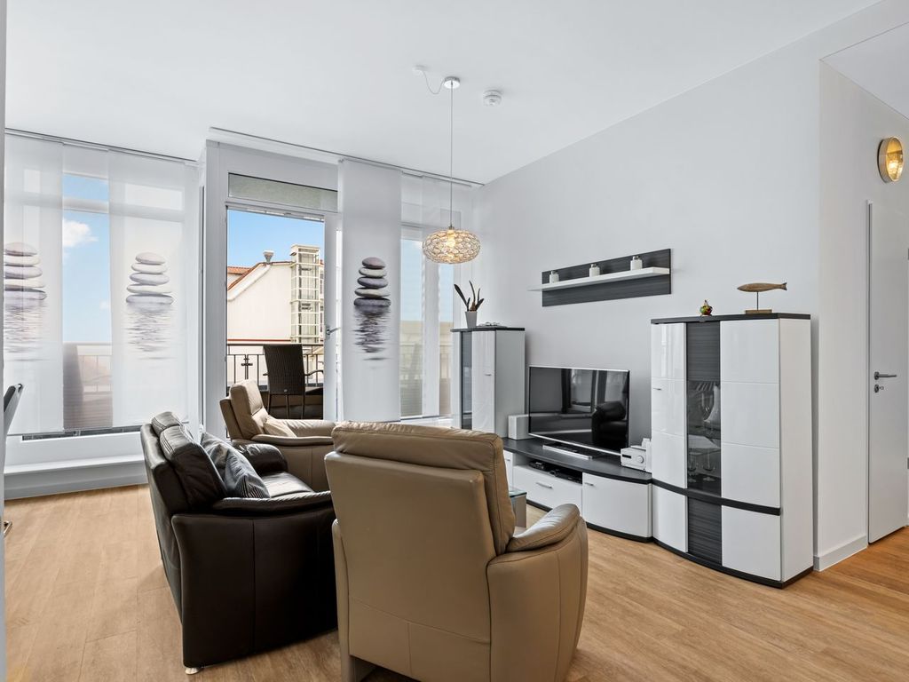 Tolles Penthouse mit Dachterrasse und Meerblick, Strandkorb, Kamin und Sauna! - DünenResort Binz detail 3