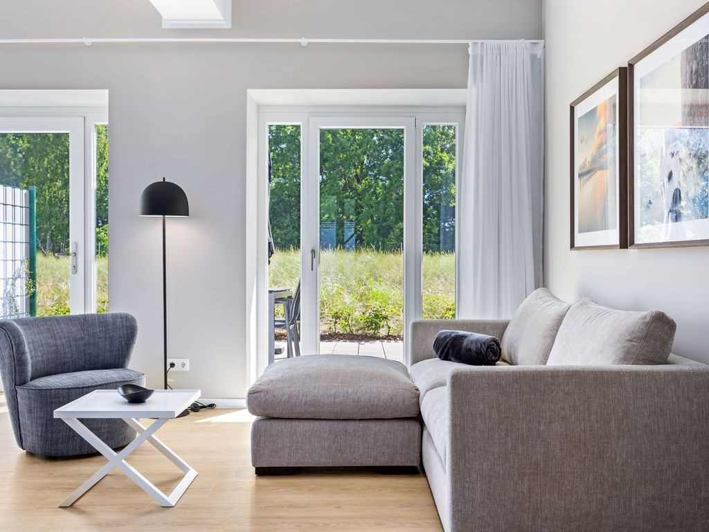 Tolles Maisonette-Apartment in erster Reihe an der Ostsee mit Terrasse & Balkon!