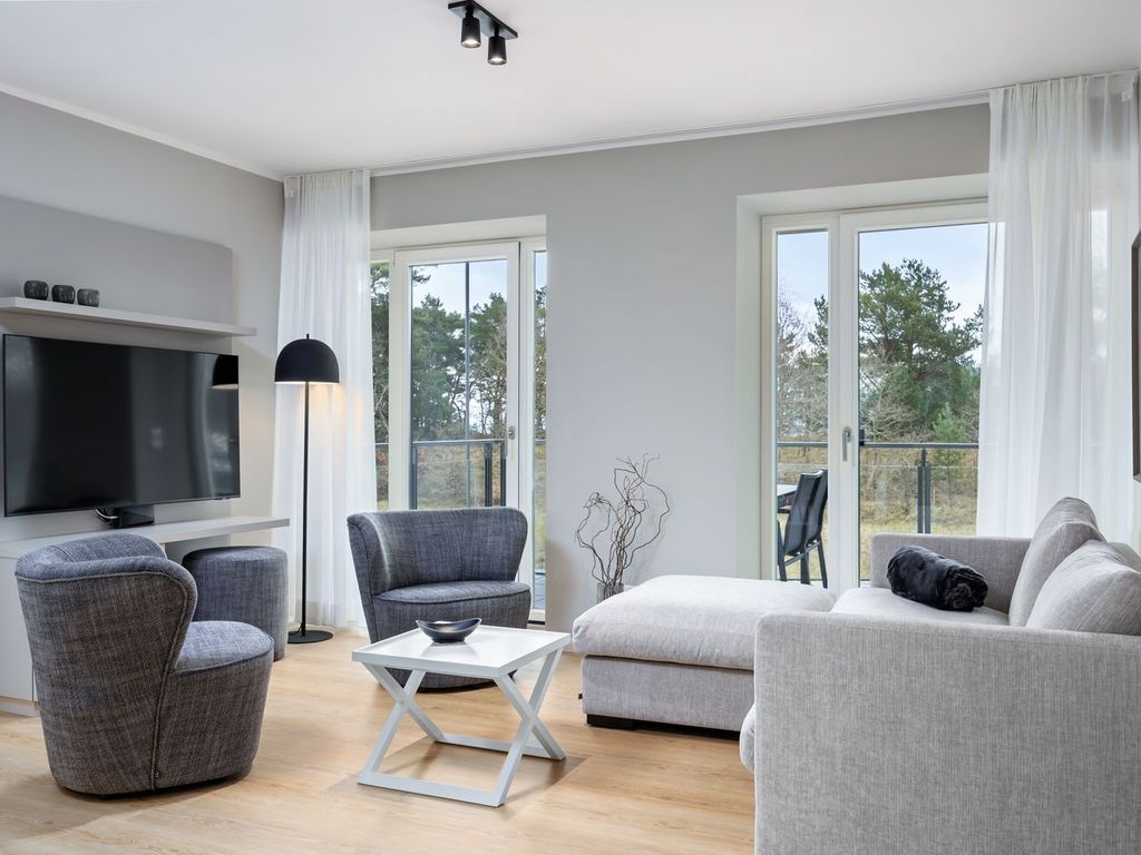 Familienfreundliches Ferienapartment in Toplage am Meer mit Balkon & zwei Bädern - Strandresidenzen Binz-Prora detail 1