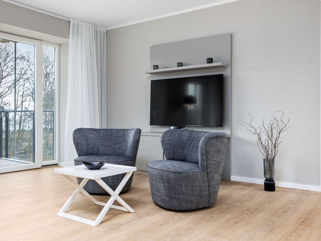 102 qm großes, komfortables Apartment mit Balkon und zwei Bädern an der Ostsee - Strandresidenzen Binz-Prora detail 1