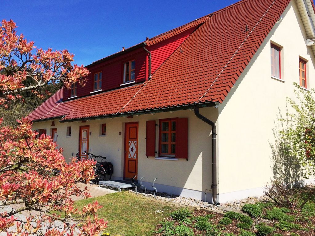 Fewo Ostseelaune - direkt an Wald und Meer