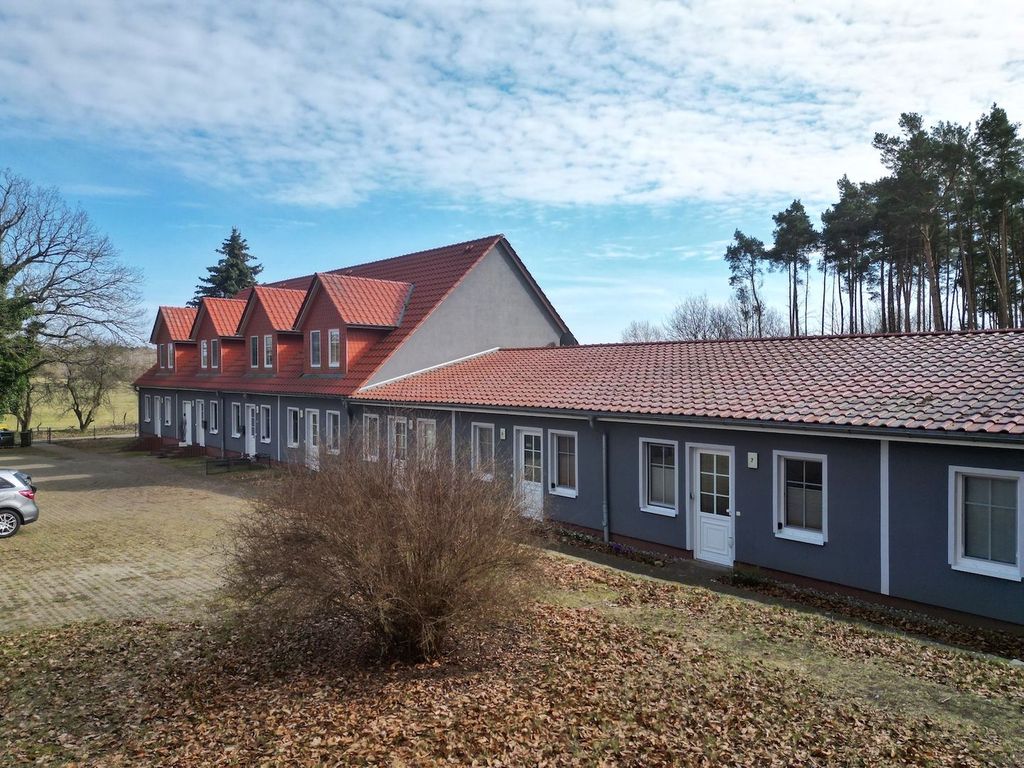 Gemütliche Ferienwohnung mit 2 Schlafzimmern am Prosnitzer Wald detail 1