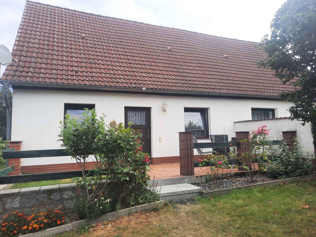 Ferienwohnung auf dem schönen Insel-Rügen mit Terrasse