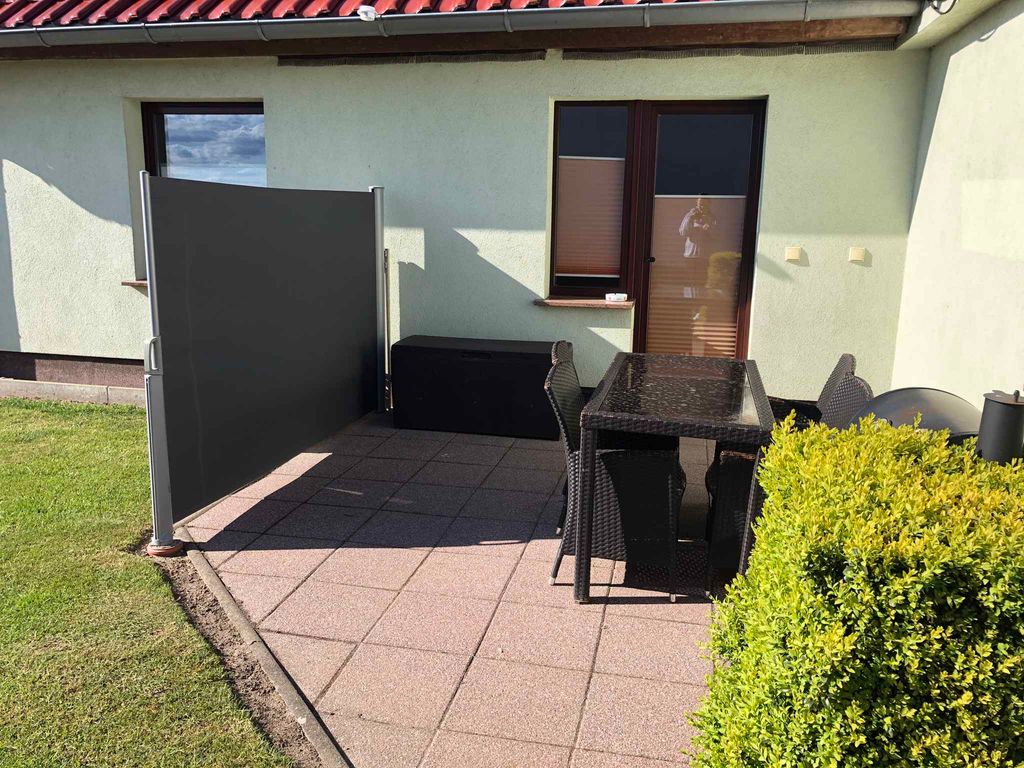 Ferienhaus mit Terrasse und Garten detail 2