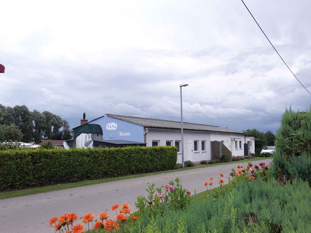 Ferienhaus mit Grillterrasse und Spielplatz