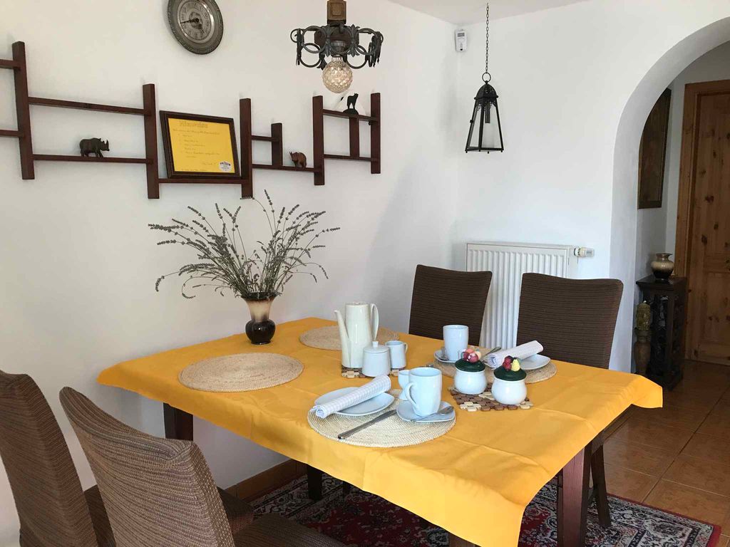 Ferienwohnung mit Terrasse bis 4 Gäste detail 4