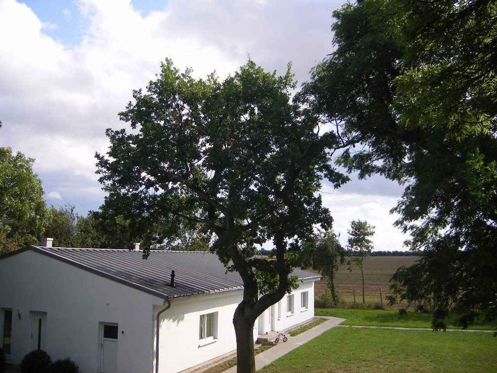 Ferienwohnung mit Fußbodenheizung, Kamin und Terrasse detail 1