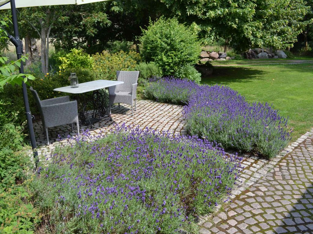 Ferienwohnung in der Natur mit Terrasse detail 4