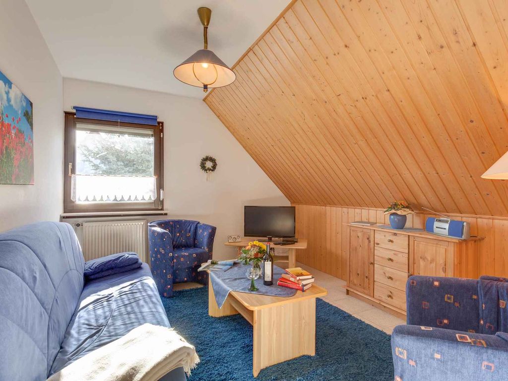 Ferienwohnung mit großem Garten und Lagerfeuerplatz detail 4
