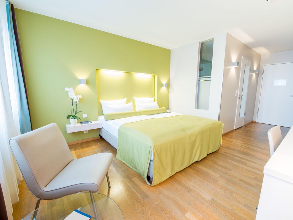 Nymphe Strandhotel & Apartments