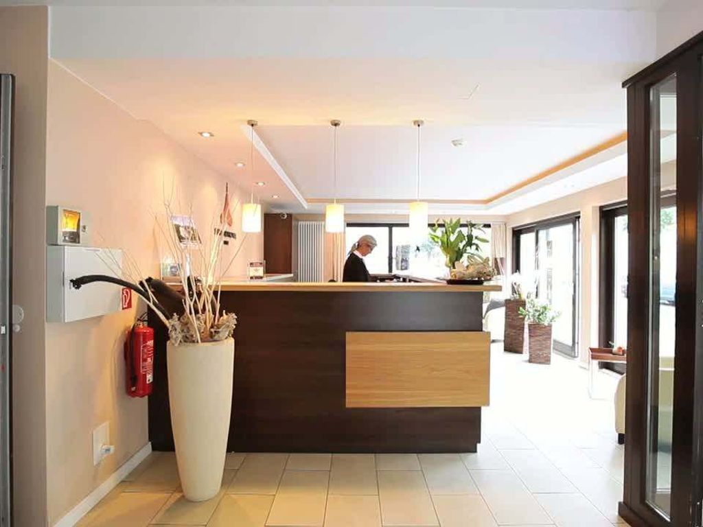 Strandhotel Binz detail 3