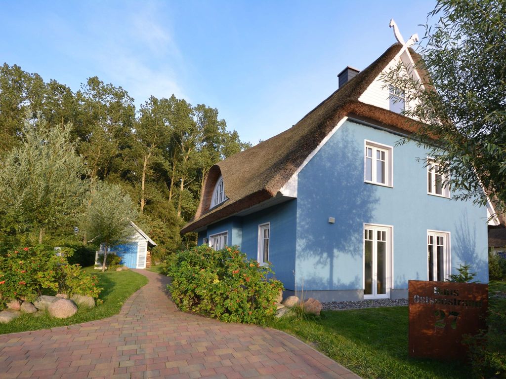 Komfort Ferienhaus mit Sauna und Kamin, auf großem Waldgrundstück, in absoluter detail 2