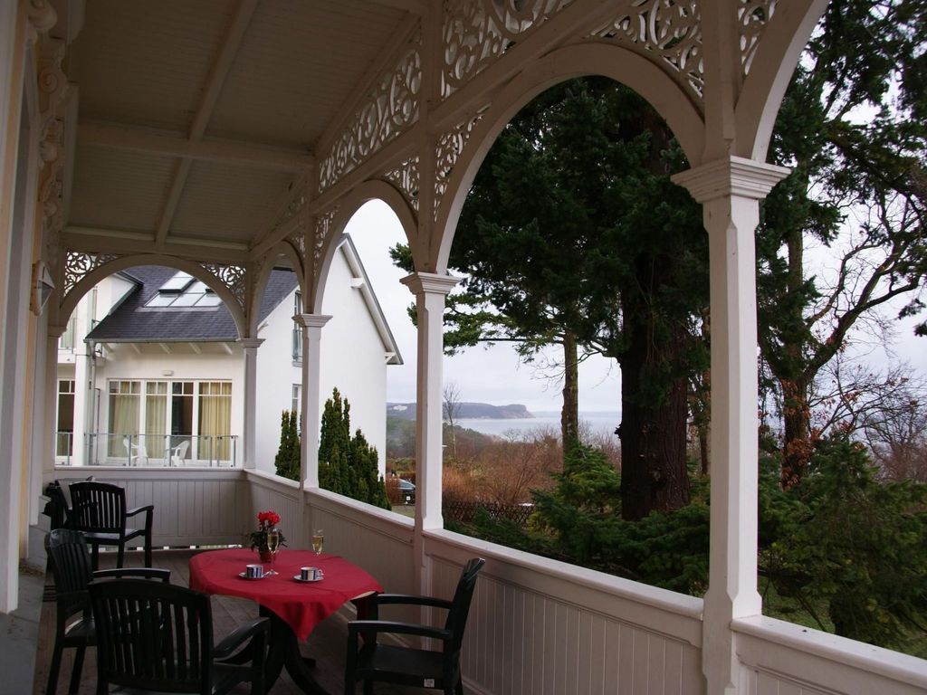 Villa Granitz detail 1