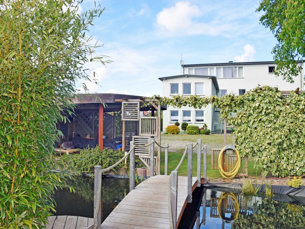 Ferienwohnung Altefähr mit super Seeblick und Sonnenterrasse detail 1