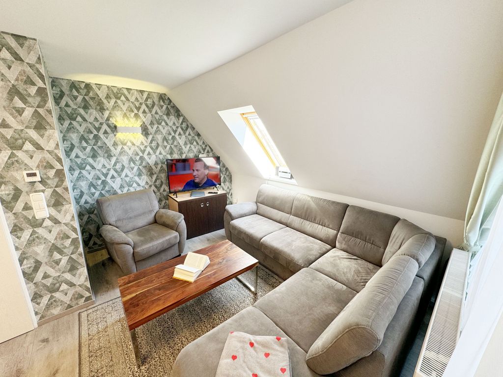 Wohnung 05 mit Balkon und Boddenblick - MR: Haus Inselperle mit Blick auf den Bodden detail 4