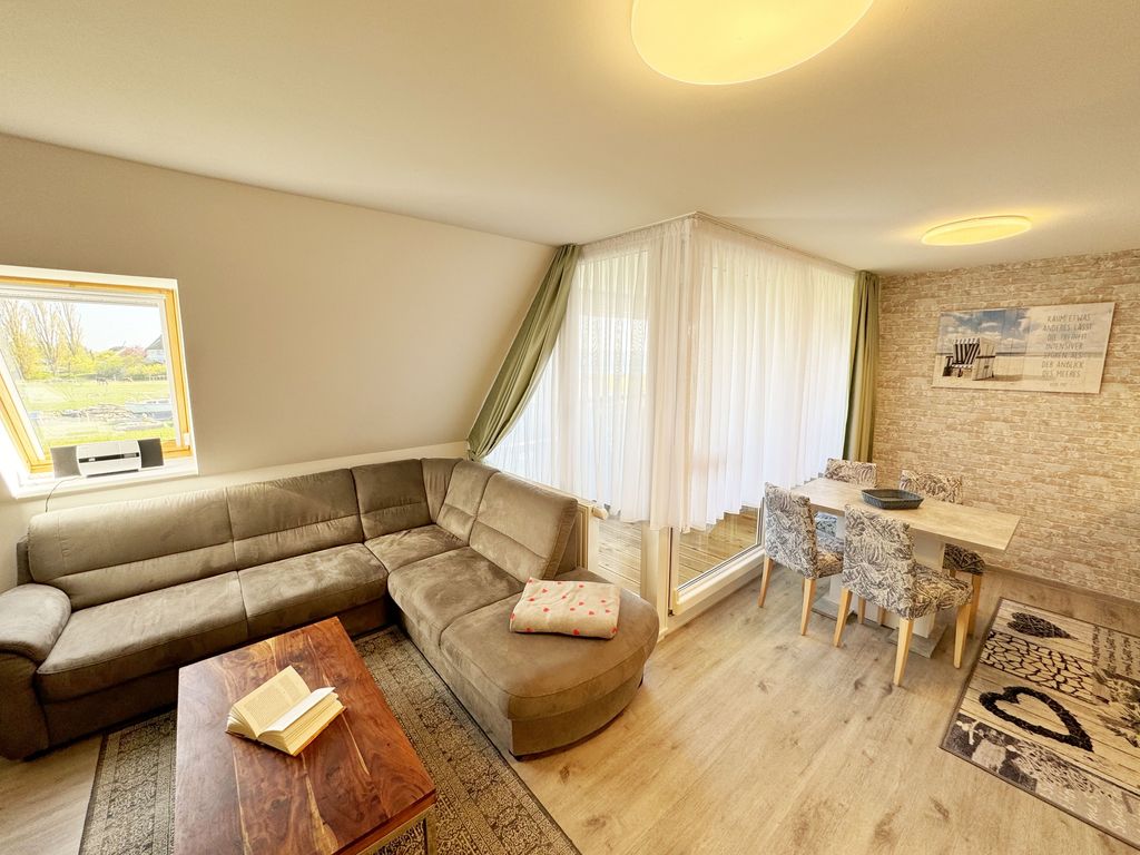 Wohnung 05 mit Balkon und Boddenblick - MR: Haus Inselperle mit Blick auf den Bodden detail 2