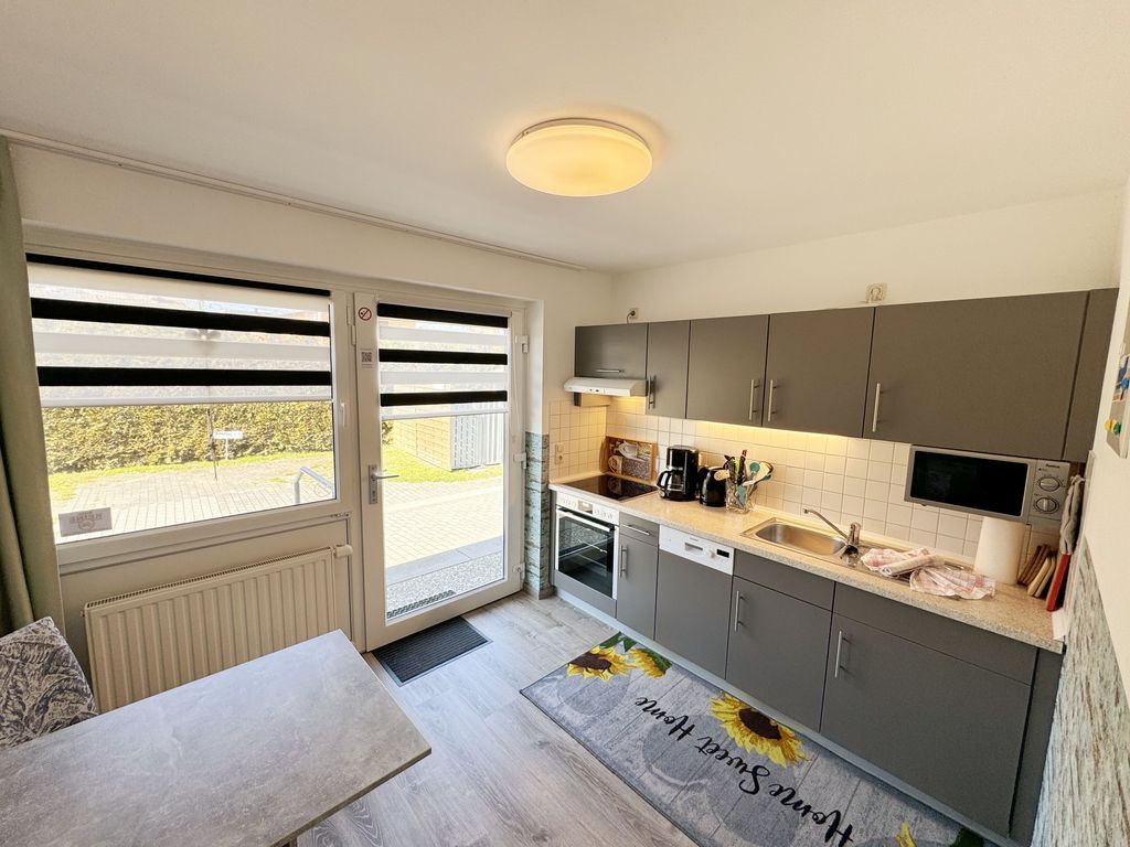 Wohnung 04 mit Terrasse und Boddenblick