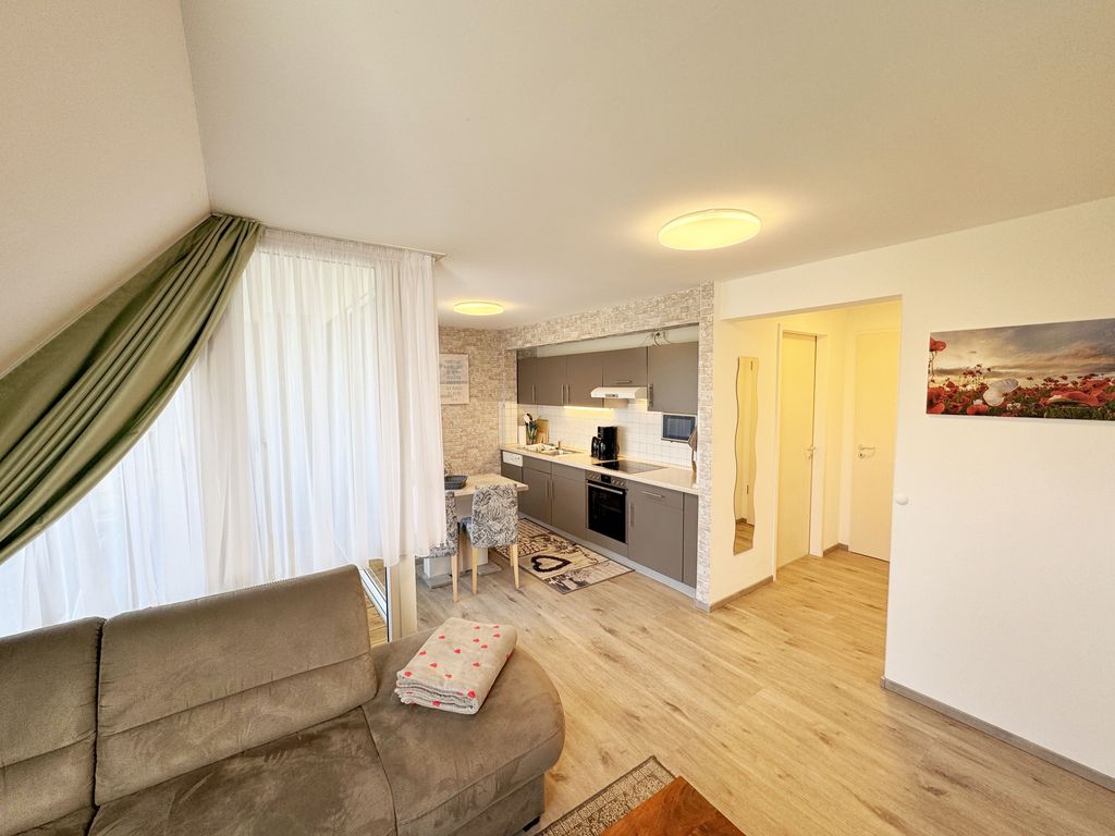 Wohnung 05 mit Balkon und Boddenblick - MR: Haus Inselperle mit Blick auf den Bodden detail 3