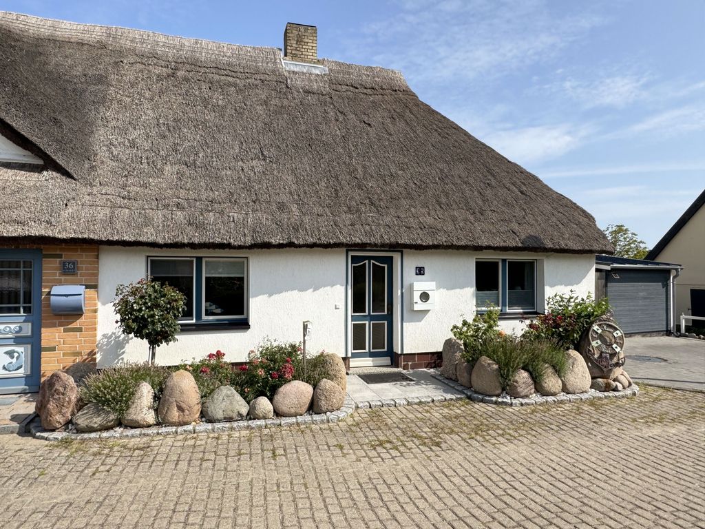 MR: Haus an der Wiek mit Terrasse