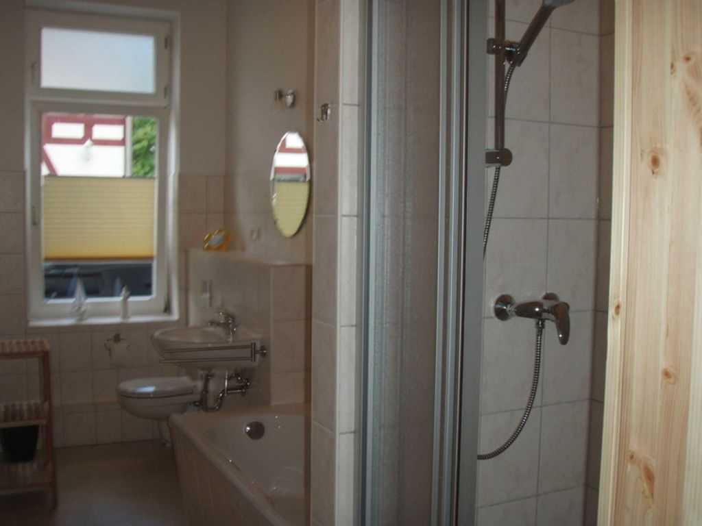 Wohnung 11 - Villa Rügen - 300 m zum Strand detail 1