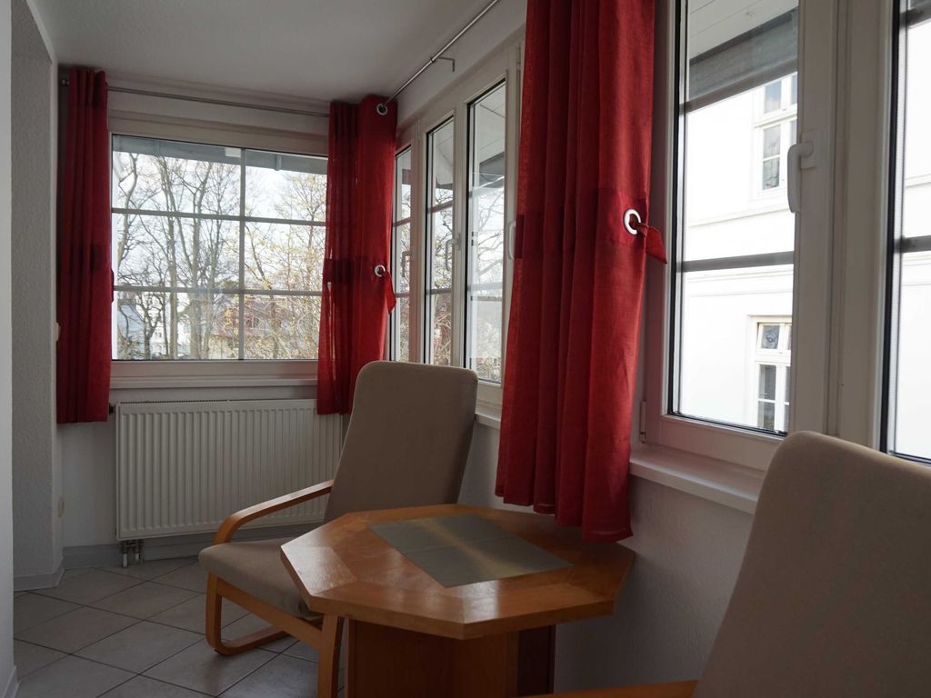 Wohnung 1 - Villa Rügen - 300 m zum Strand detail 3