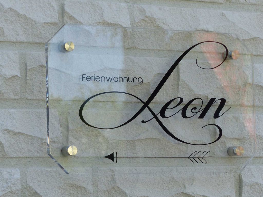 Leon - im Erdgeschoss - 3-Raum-Appartements in der Rabenstraße detail 2