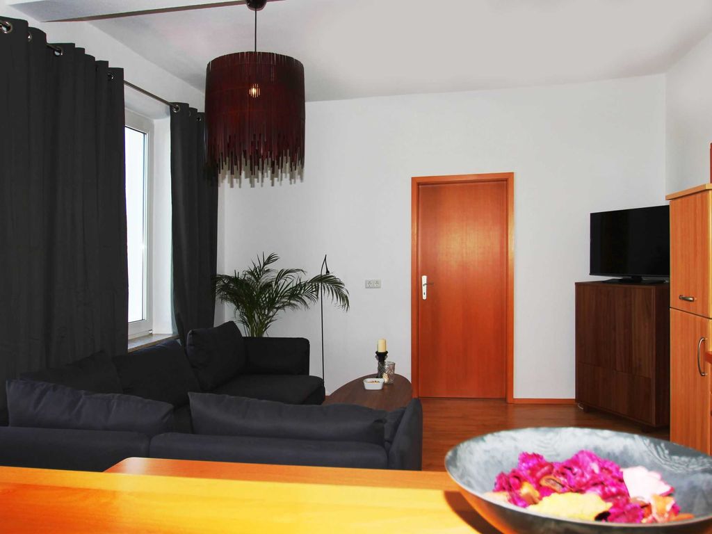 Wohnung 3: 88 m², 3-Raum, 6 Pers., Veranda, Garten, Wlan - Villa Elise detail 2