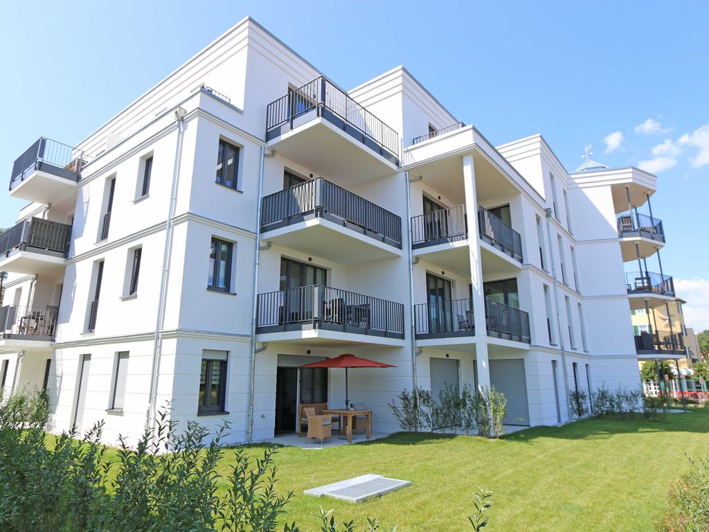 F: Villa Strandläufer Whg. 25 mit Terrasse detail 1