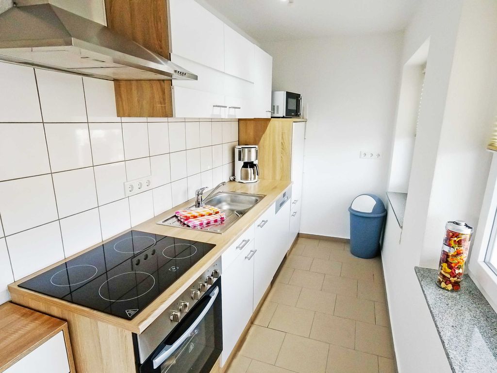 *10 Ferienwohnung Ida mit Balkon und Strandkorb - Appartementhaus Ida im Ostseebad detail 2