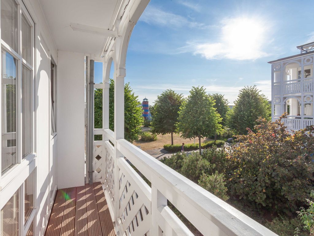 Seepark Sellin, Haus Göhren, FeWo 535 Leuchtturm detail 1