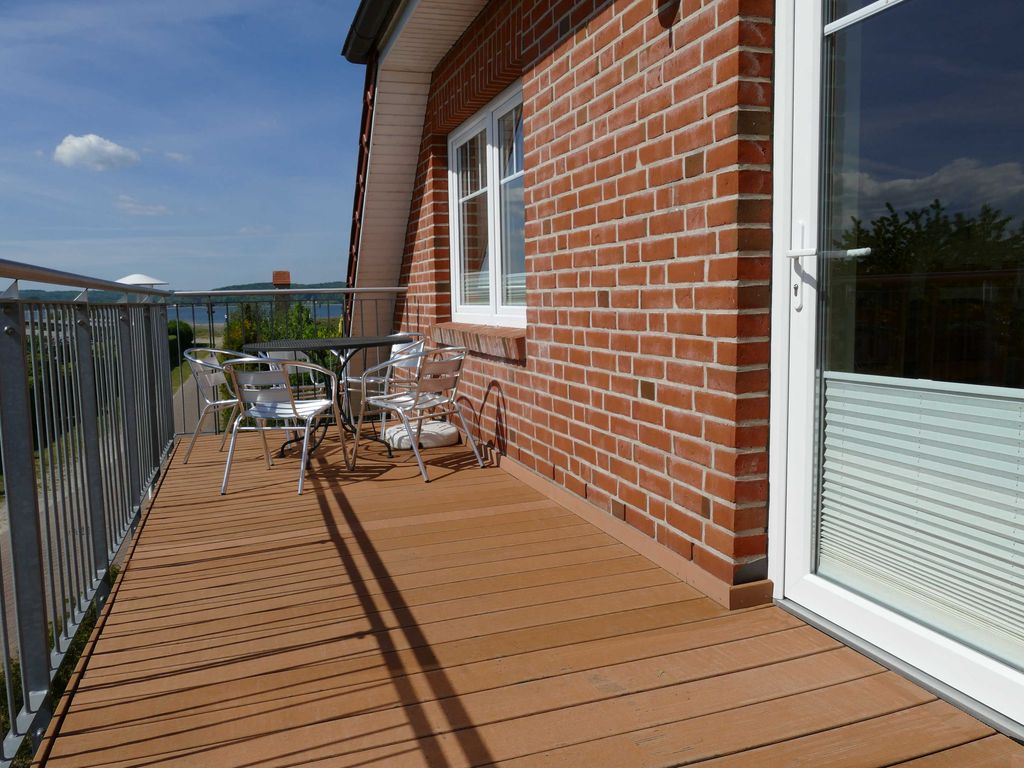 Haus am Deich- Feriendomizil mit Balkon detail 2