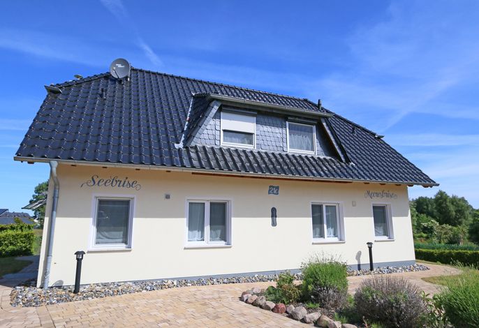 MR: Doppelhaushälfte Meeresbrise mit Terrasse und Fasssauna