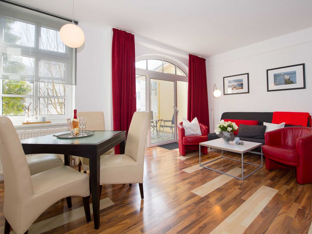 Ferienwohnung mit Balkon Charming Holidays detail 2