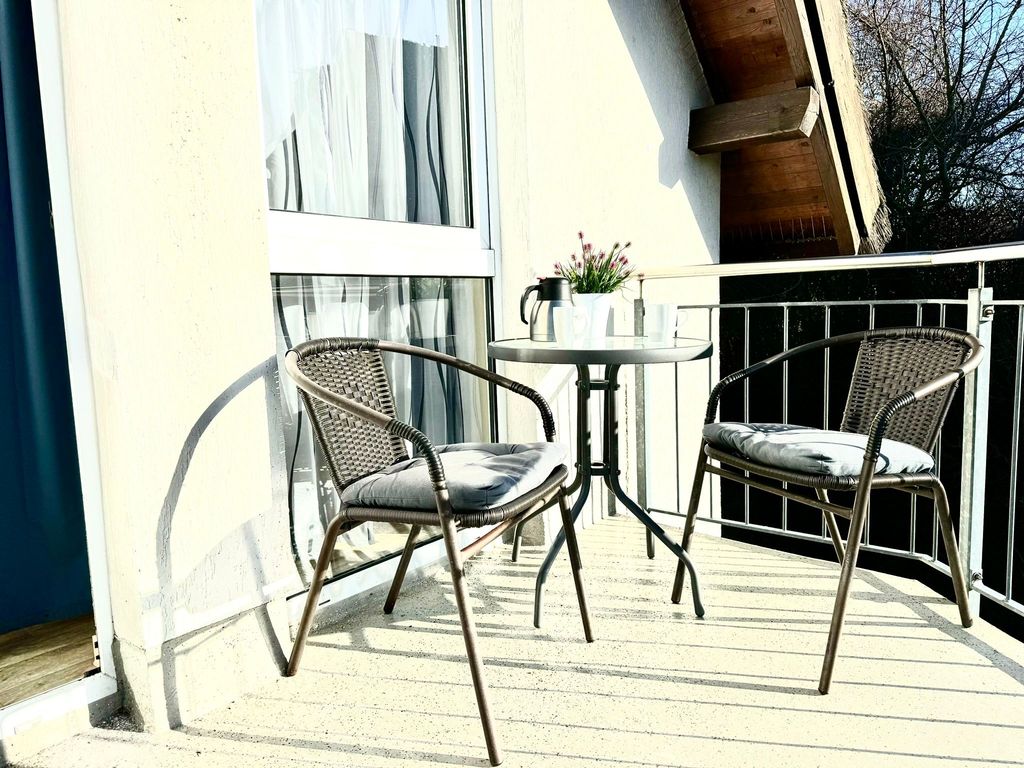 Doppelzimmer 33 - Strandhaus Mönchgut Bed & Breakfast Lobbe detail 1