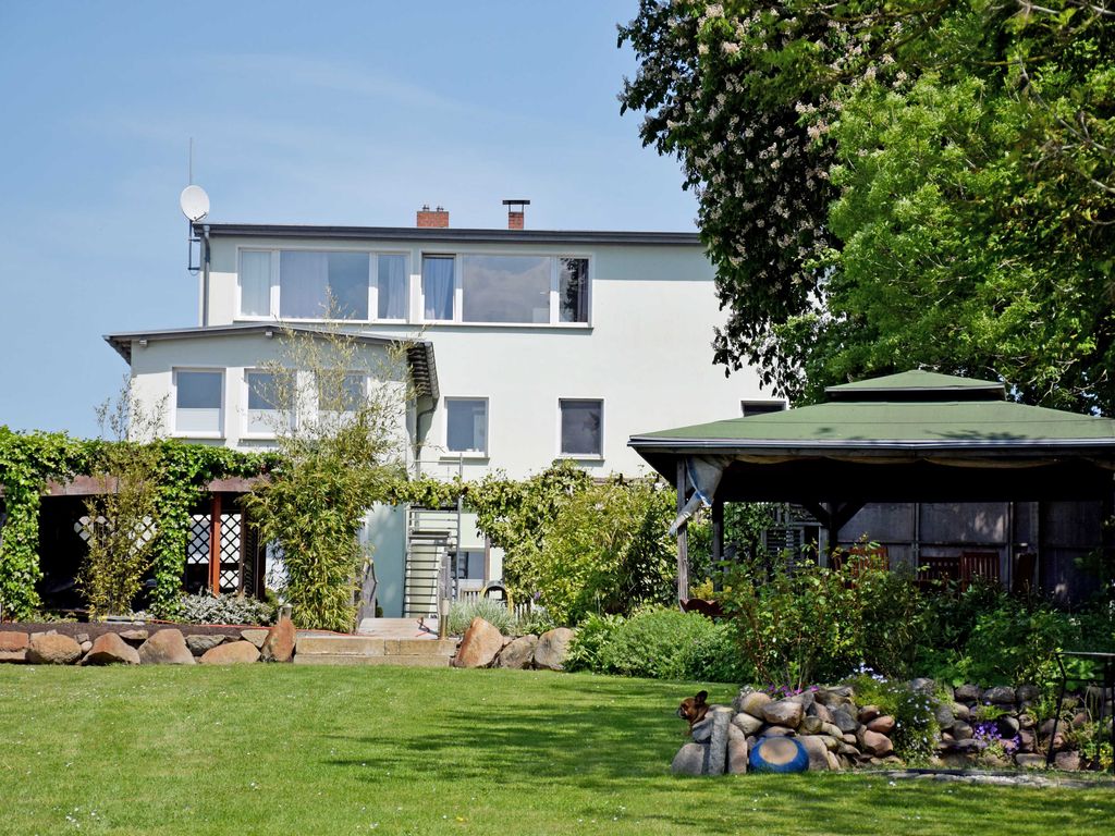 Ferienwohnung Altefähr mit Garten und Sonnenterrasse detail 2