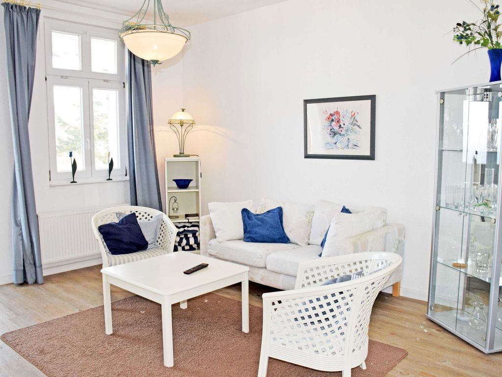 Ferienwohnung mit Seeblick, Schwimmbad und Sauna (09) - Ferienwohnungen mit Seeblick, Schwimmbad und Sauna detail 1