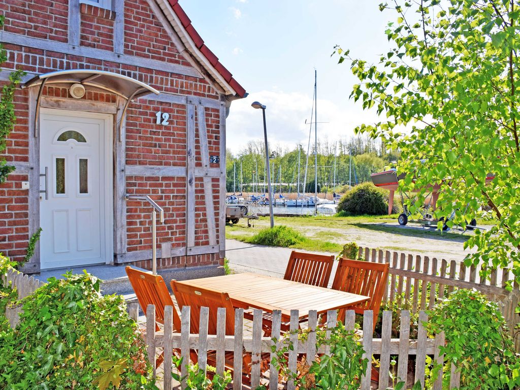 Ferienwohnungen am Hafen in Seedorf (Haus 2) detail 4