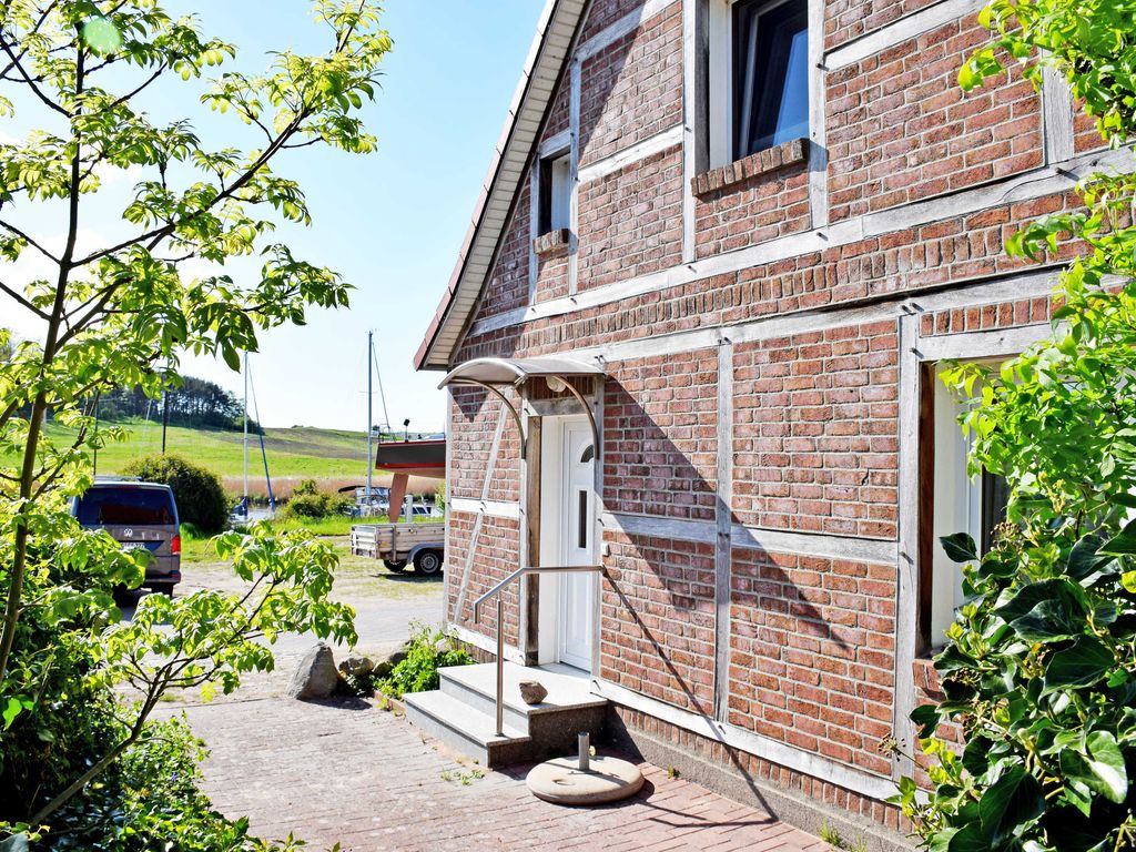 Ferienwohnungen am Hafen in Seedorf (Haus 2) detail 2
