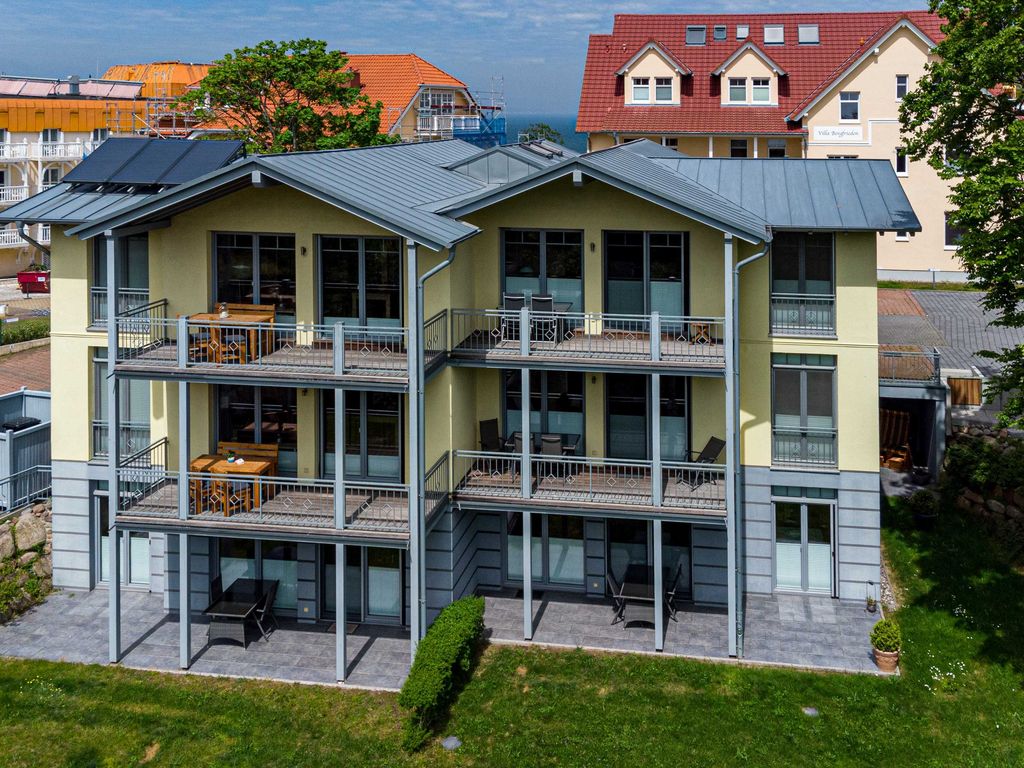 Fewos Altmann - Villa Bergfrieden Süd detail 1