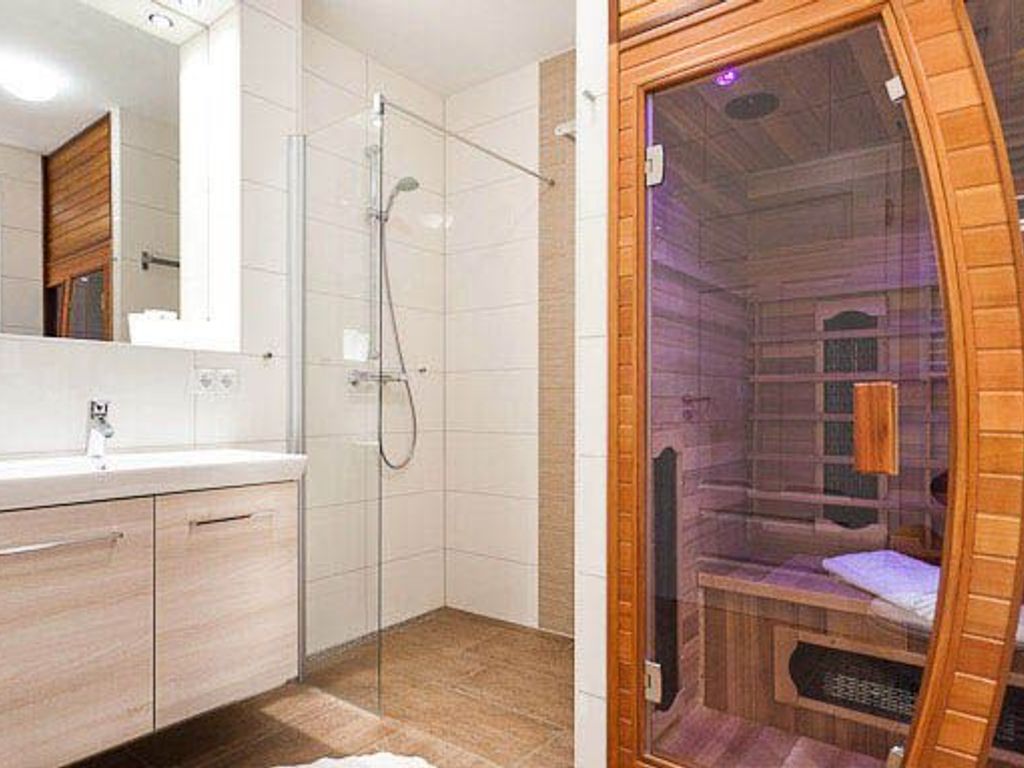 OST-06 - Fewo mit privater Sauna, Kamin und 2 Balkonen - Residenz Villa Ostsee detail 4