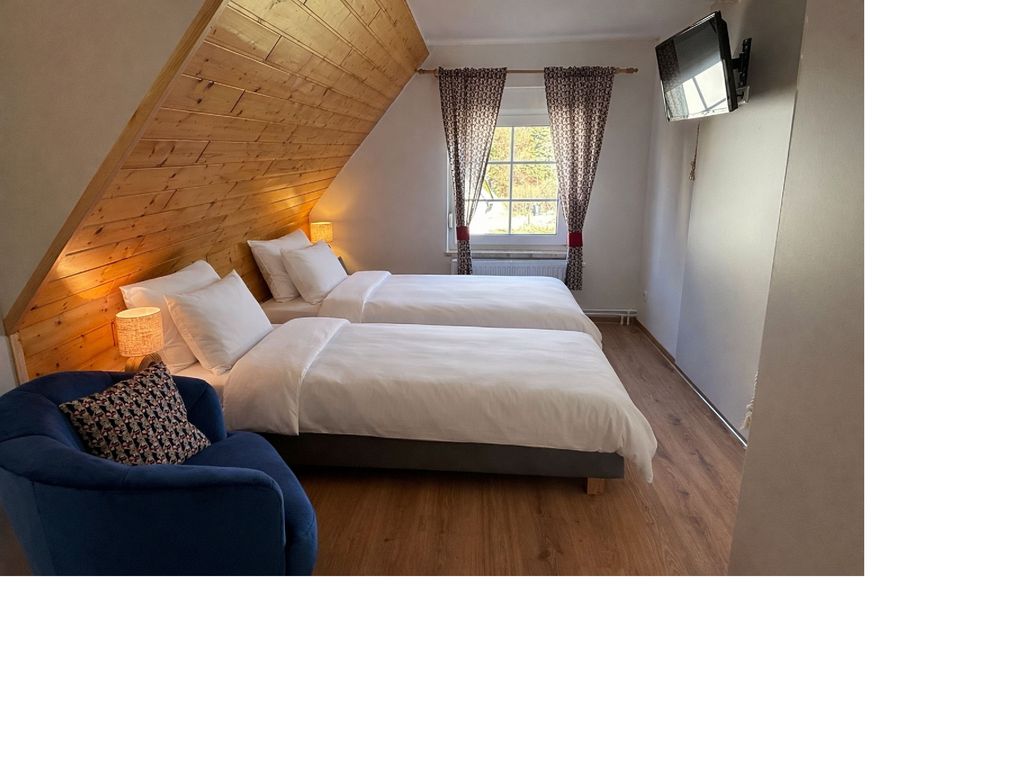 Doppelzimmer 1 mit zwei Einzelbetten