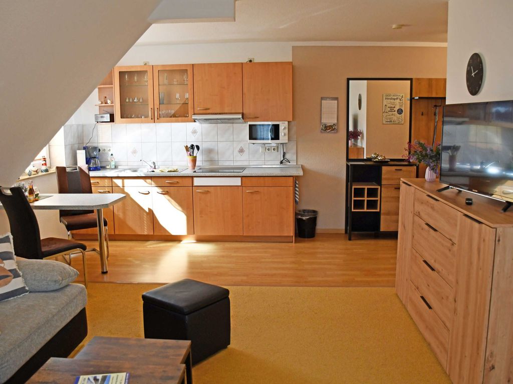 01 Ferienwohnung zwischen Ostsee und Bodden - Ferienwohnungen zwischen Ostsee und Bodden detail 3