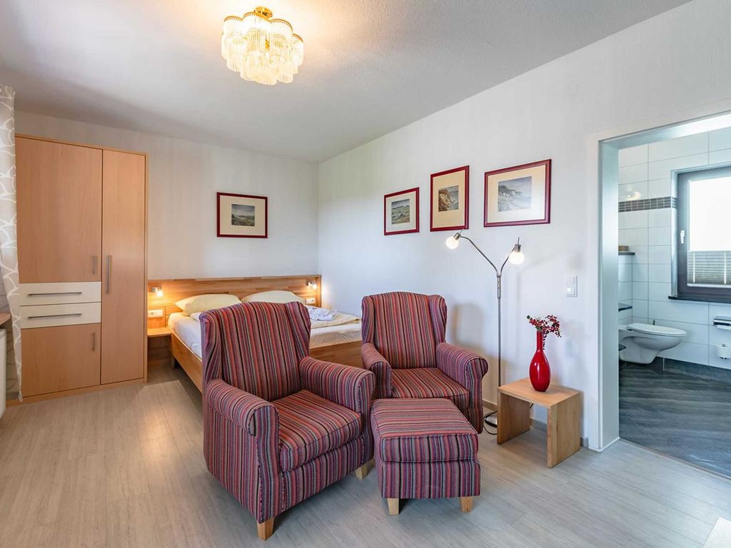 04 Ferienwohnung am Deich mit Terrasse
